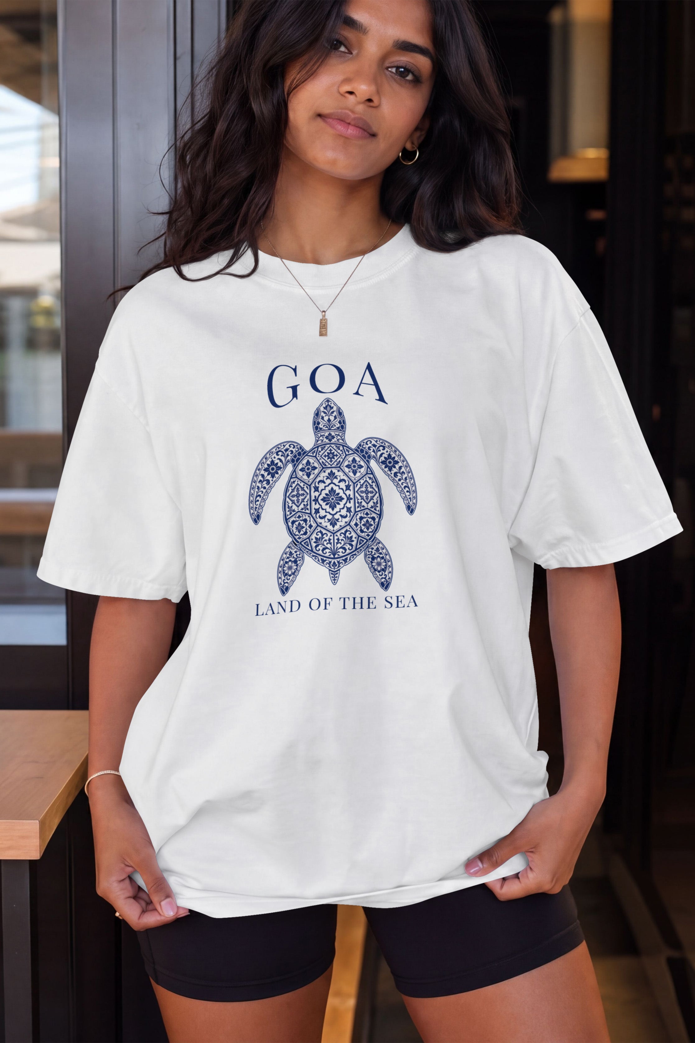 Azulejo Turtle | Unisex Oversized T-Shirt